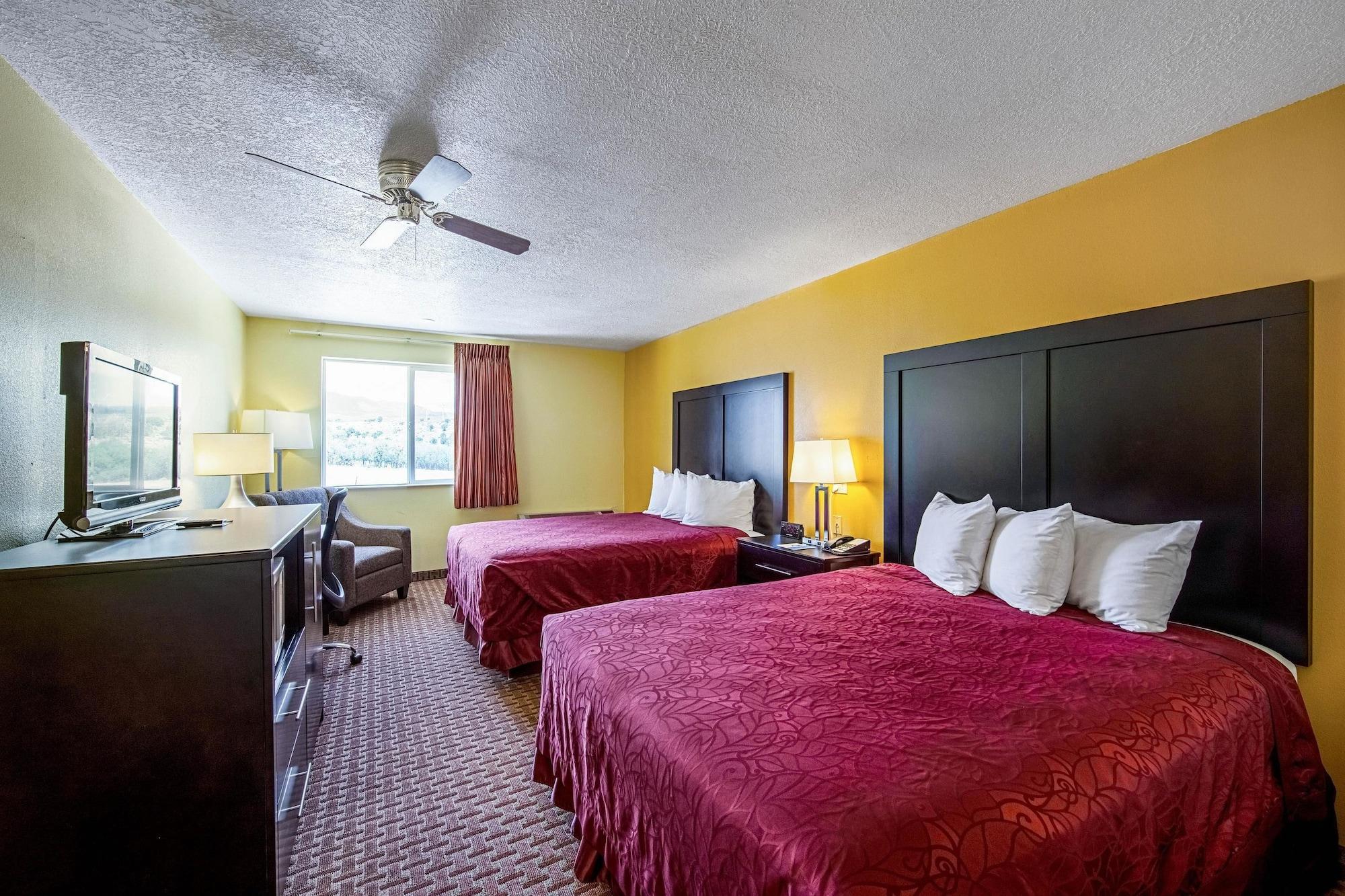 Rodeway Inn & Suites Monticello Esterno foto