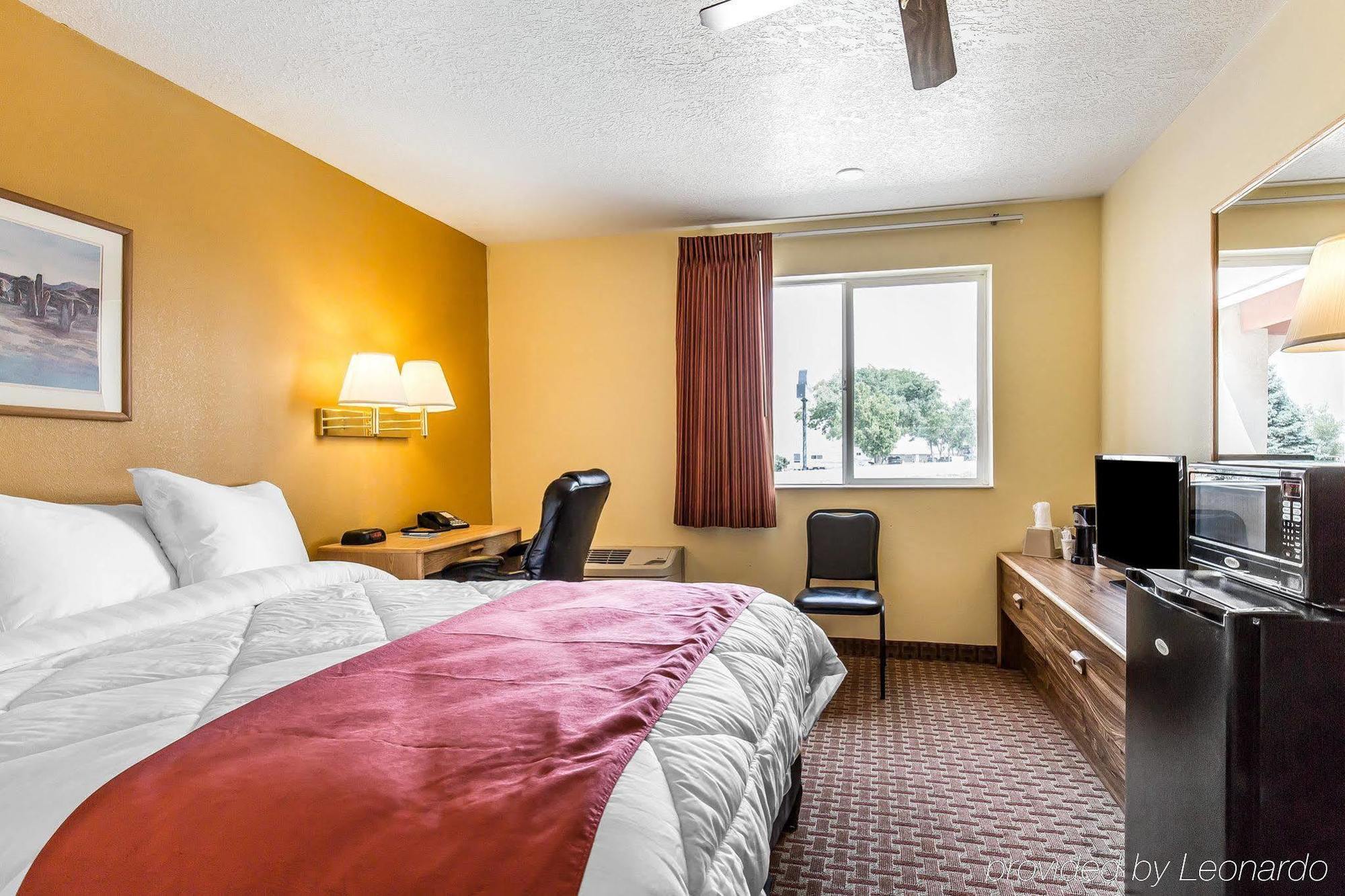 Rodeway Inn & Suites Monticello Esterno foto